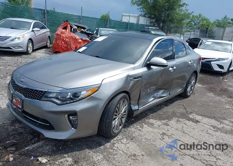 2018 Kia Optima Sx Turbo z USA, uszkodzony, nr VIN 5XXGV4L27JG206811